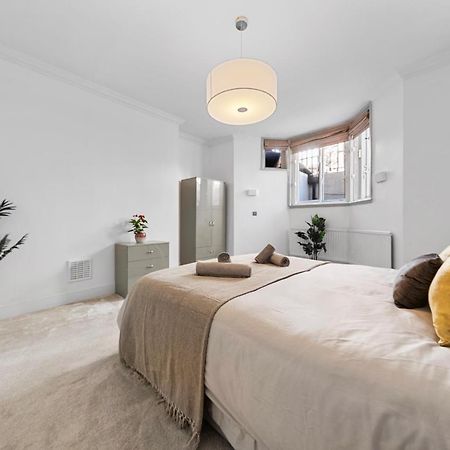 Апартаменты Harrods 2 Bed Lux Flat W/Patio Лондон Экстерьер фото