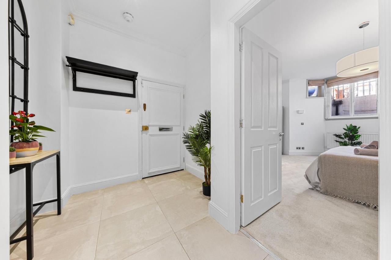 Апартаменты Harrods 2 Bed Lux Flat W/Patio Лондон Экстерьер фото